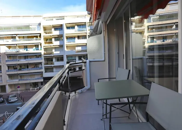 شقة Avec Balcon Supercroisette *